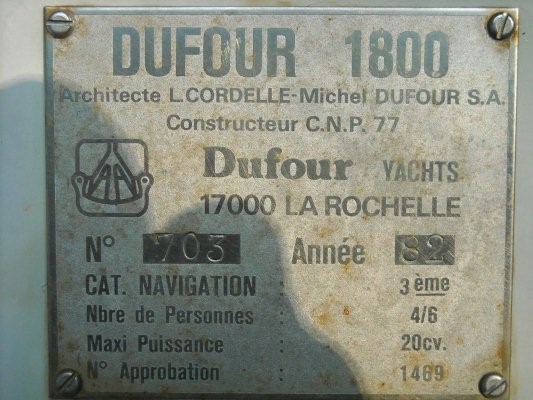 http://img27.imageshack.us/img27/4936/dufour1800plaqueinconnu.jpg
